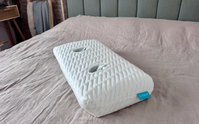 Forget expensive sleepbuds. Buy this pillow instead